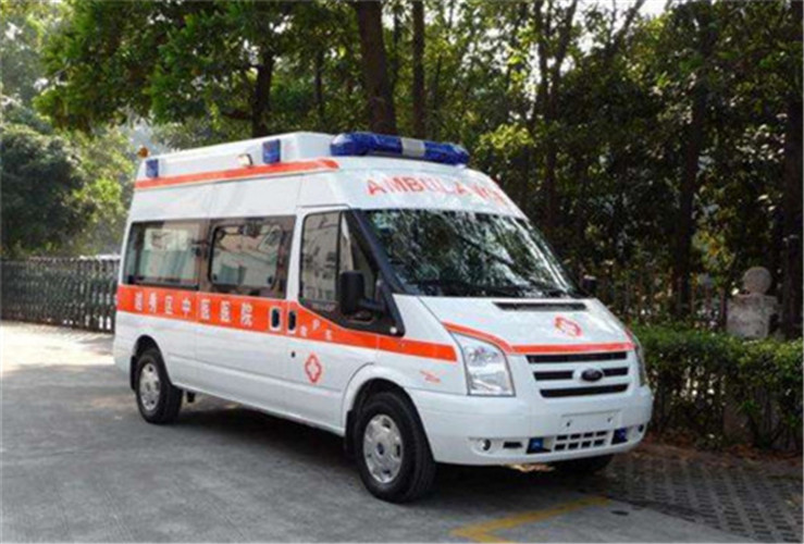 月湖救护车出租服务案例8